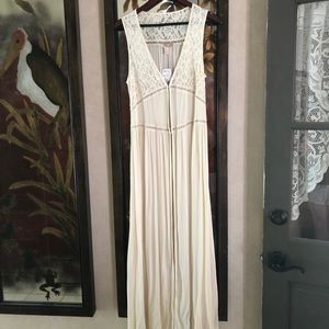 Forever 21 Cream Lace Cover Up